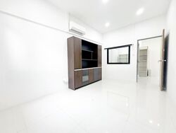 Fuyuen Court (D14), Office #521840881